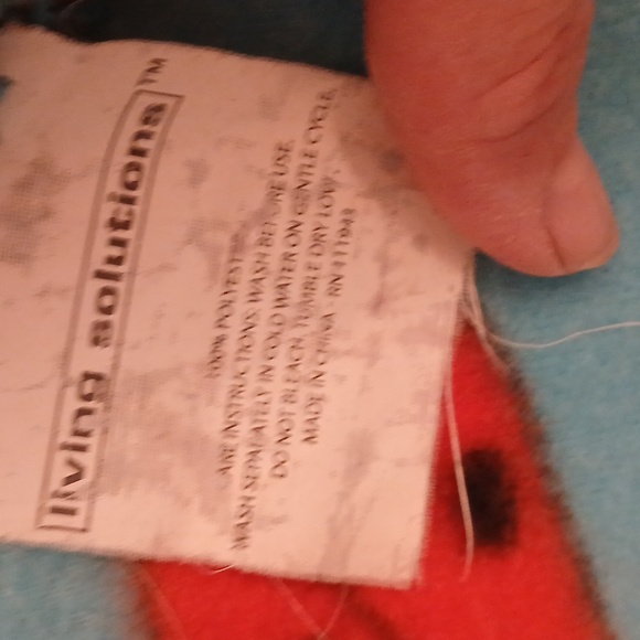 Children's Lady Bug Blanket - Picture 2 of 2